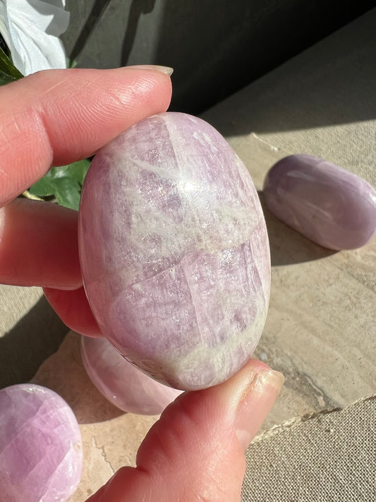 Kunzite Palmstone