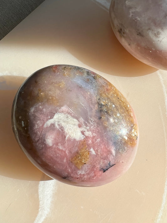 Peruvian Pink Opal Palmstone