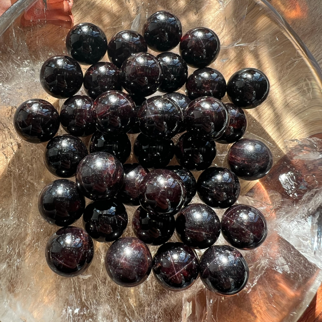 Mini Star Garnet Spheres